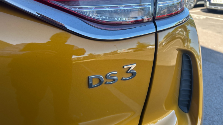 DS 3 Crossback 1.2 PureTech 155 Ultra Prestige 5dr EAT8 Petrol 